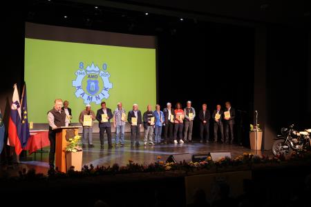 AMD Kamnik 80 let_19